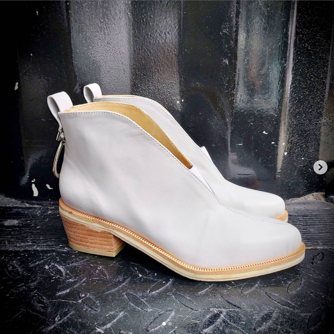 Lee más sobre el artículo Giantino Shoes – Emilio Lamarca 554, Flores – Ropa por mayor Avellaneda Moda
